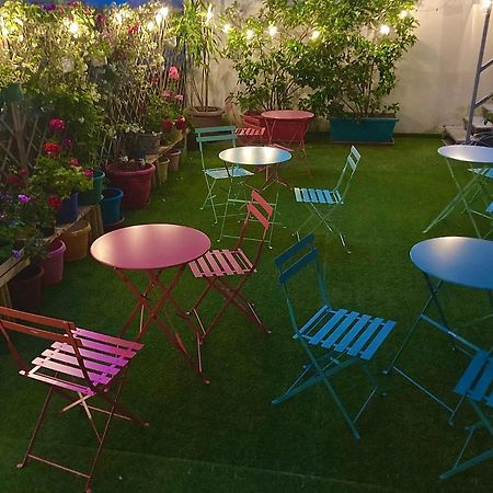 Olive Tree Hostel บารี ภายนอก รูปภาพ
