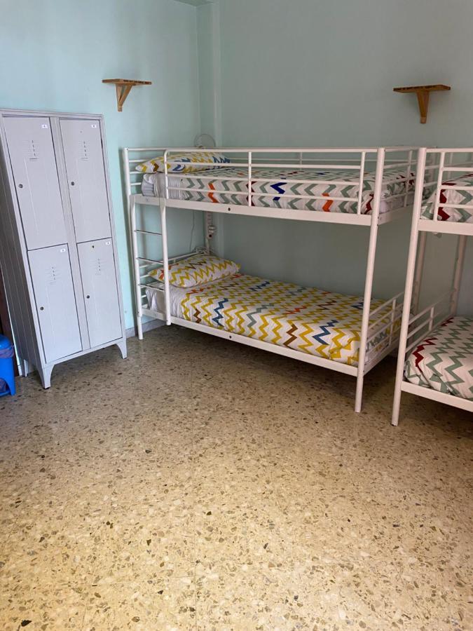 Olive Tree Hostel บารี ภายนอก รูปภาพ