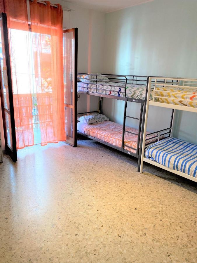 Olive Tree Hostel บารี ภายนอก รูปภาพ